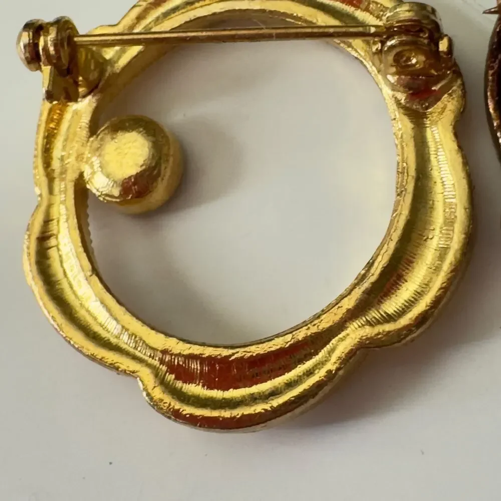 Vintage lot gold
